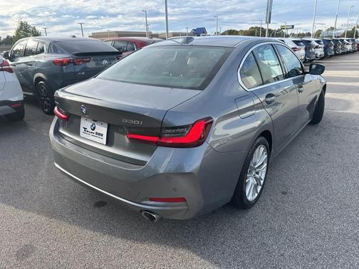2023 BMW 330 xDrive