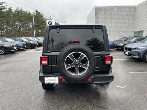2023 Jeep Wrangler 4-Door Sahara 4x4