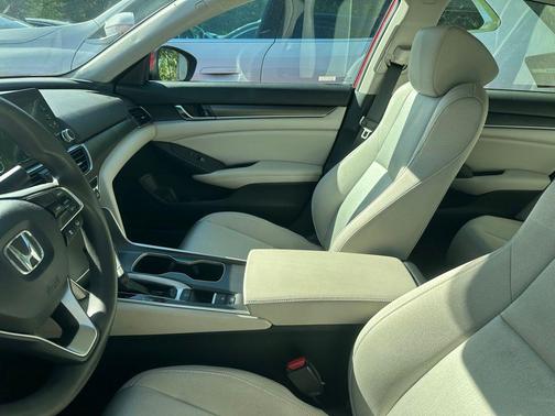 Radiant Red Metallic 2019 Honda Accord LX