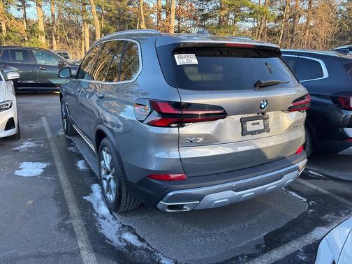 2025 BMW X5 xDrive40i