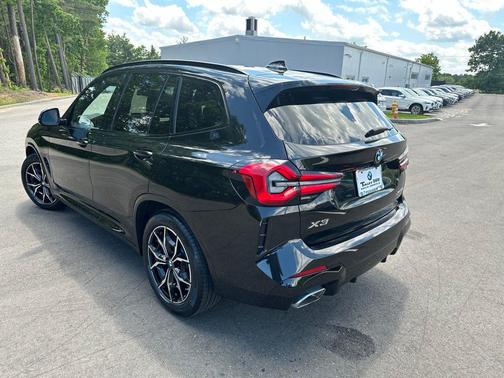 Black Sapphire Metallic 2024 BMW X3 xDrive30i