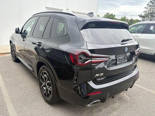 Black Sapphire Metallic 2024 BMW X3 xDrive30i