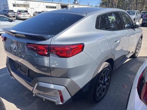 Gray Metallic 2025 BMW X2 xDrive28i