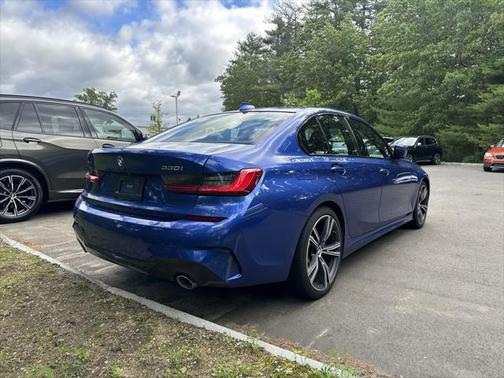 2021 BMW 330 xDrive