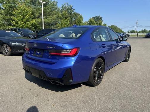 2023 BMW M340 i xDrive