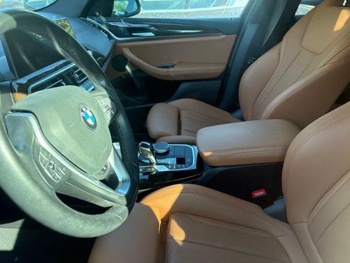 Black Sapphire Metallic 2024 BMW X3 xDrive30i