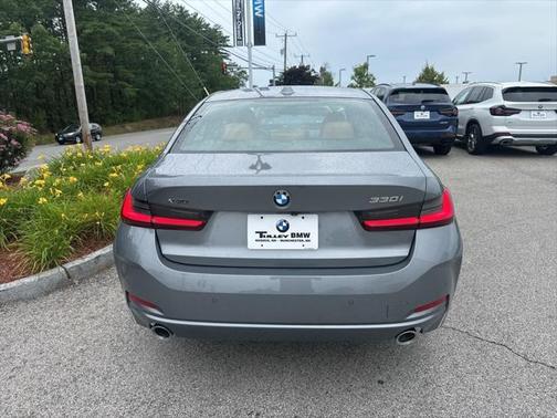 2024 BMW 330 i xDrive