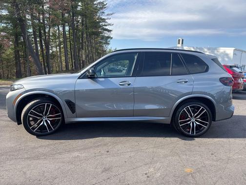 Gray Metallic 2026 BMW X5 M60i