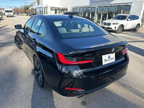 2023 BMW 330 xDrive