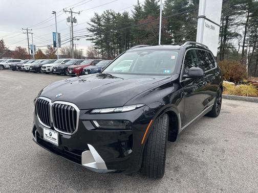 2025 BMW X7 xDrive40i