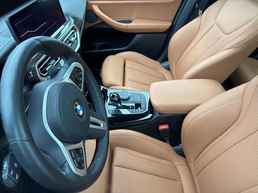 2024 BMW X3 M40i