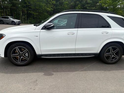 White 2024 Mercedes-Benz AMG GLE 53 4MATIC+