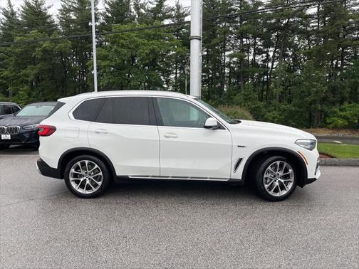 2022 BMW X5 PHEV xDrive45e