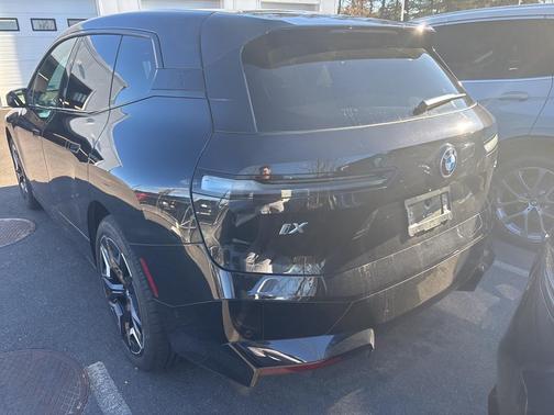 2025 BMW iX xDrive50