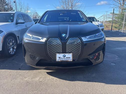 2025 BMW iX xDrive50