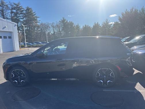 2025 BMW iX xDrive50