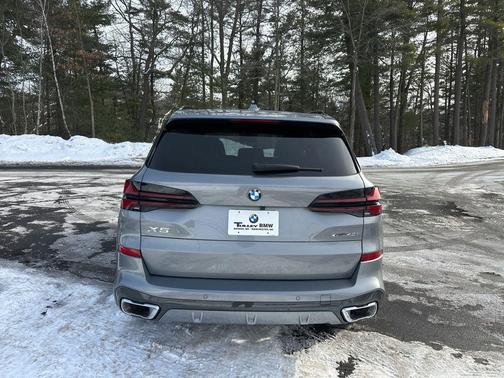 2025 BMW X5 xDrive40i