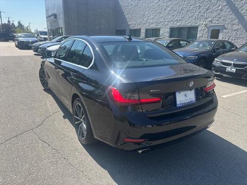 2022 BMW 330 xDrive