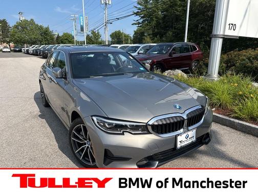 2022 BMW 330e Base