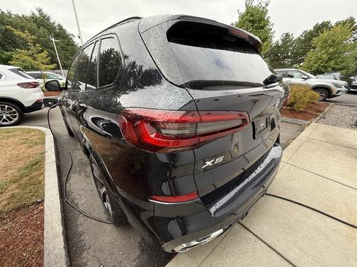 2022 BMW X5 PHEV xDrive45e