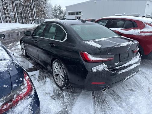 2025 BMW 330 xDrive