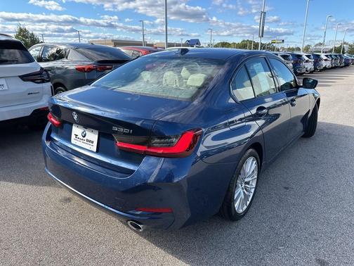 2023 BMW 330 xDrive