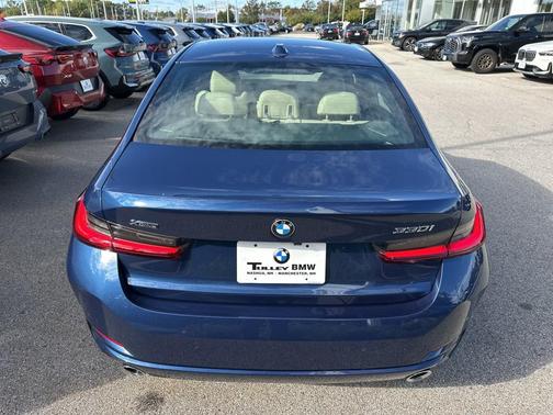 2023 BMW 330 xDrive