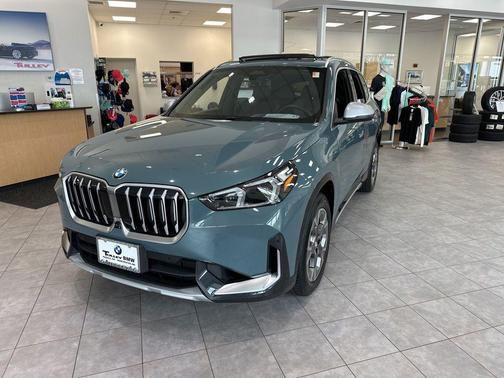 Cape York Green Metallic 2023 BMW X1 xDrive28i