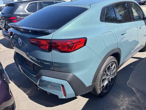 Green Metallic 2025 BMW X2 xDrive28i