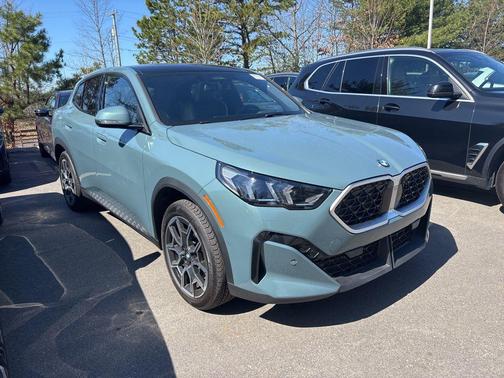 Green Metallic 2025 BMW X2 xDrive28i