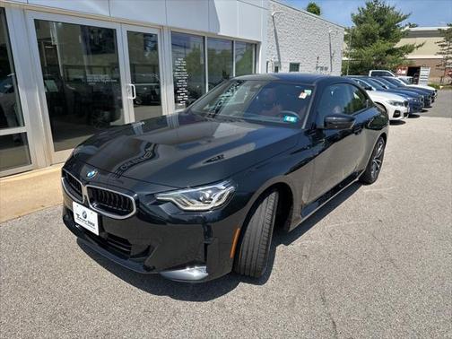2025 BMW 230 i xDrive
