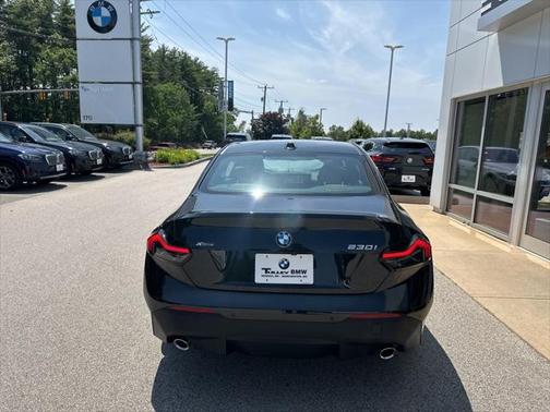 2025 BMW 230 i xDrive