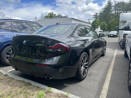2025 BMW 230 i xDrive