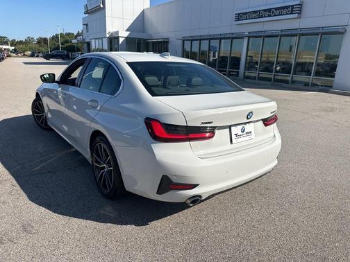 2022 BMW 330 xDrive