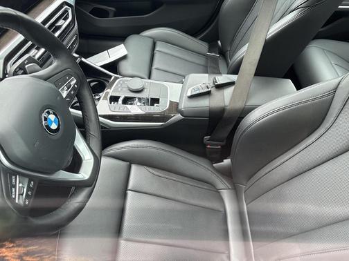2023 BMW 330 xDrive