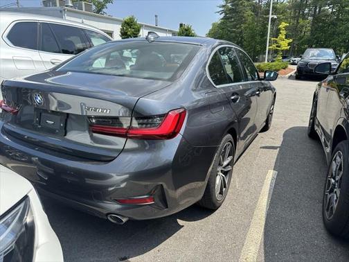 2022 BMW 330 xDrive