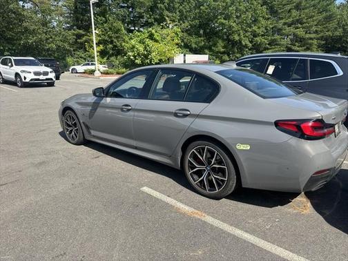 2022 BMW 530e Base
