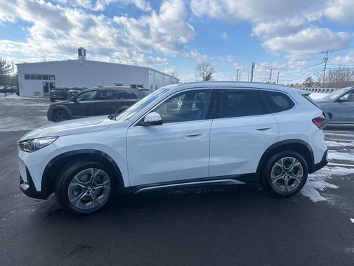 2025 BMW X1 xDrive28i