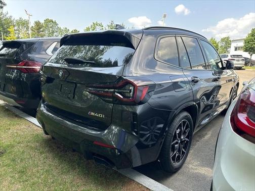 2024 BMW X3 M40i