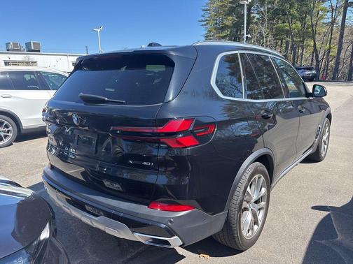 Black Sapphire Metallic 2026 BMW X5 xDrive40i