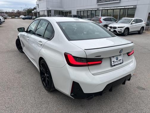 2023 BMW 330 xDrive