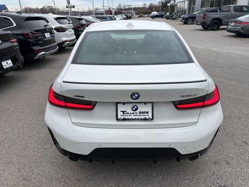 2023 BMW 330 xDrive