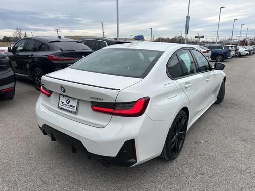 2023 BMW 330 xDrive