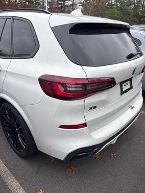 2023 BMW X5 M50i