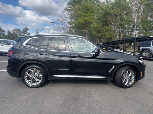 Black Sapphire Metallic 2023 BMW X3 xDrive30i