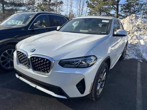 2025 BMW X4 xDrive30i