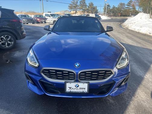 2025 BMW Z4 M40i