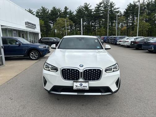 2022 BMW X4 xDrive30i