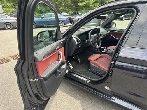 2024 BMW X3 M40i