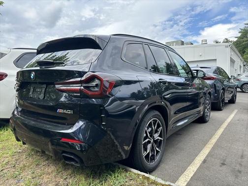 2024 BMW X3 M40i